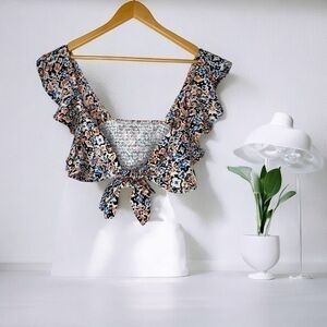 NWT MAAJI Glowy Flutter Sleeve Smocked Cover-Up Crop Top Medium